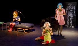 Happy flowers action show! Experimento perform&aacute;tico futurista n&ordm;1