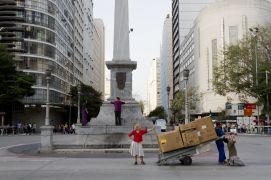 Dan&ccedil;ando na cidade