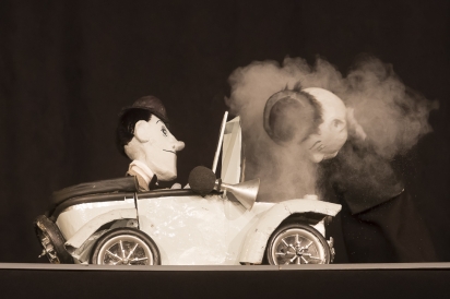 Los C&oacute;micos del Novecientos