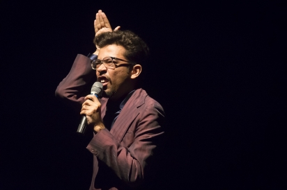 Otima Id&eacute;ia - Uma Caminhada Lenta ao Redor do Bosque com L&iacute;merson Morales