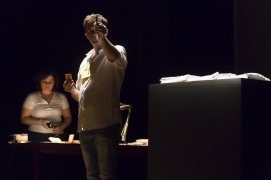 O meu pa&iacute;s &eacute; o que o mar n&atilde;o quer