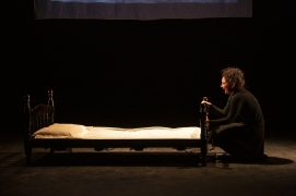 Tudo que &eacute; vivo enferruja sem deixar de florescer