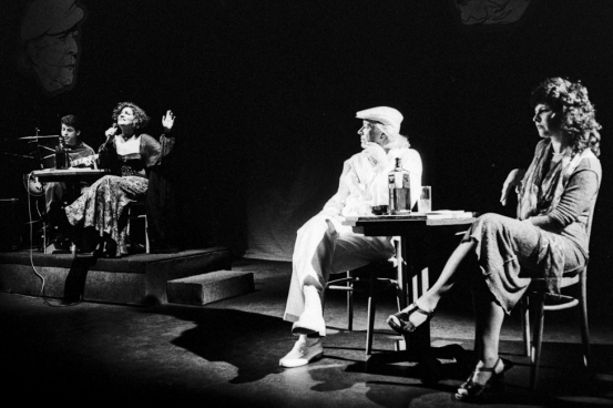 À Benção, Vinícius