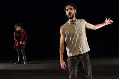 Cora&ccedil;&atilde;o ac&eacute;falo / boca desgarrada